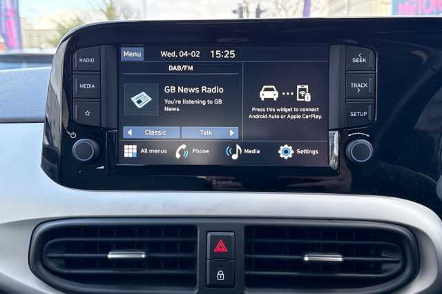 Hyundai i10 1.0 MPi Premium 5dr Auto 