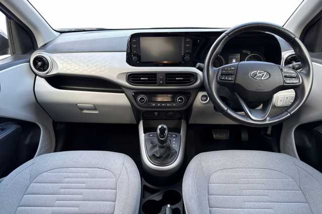 Hyundai i10 1.0 MPi Premium 5dr Auto 