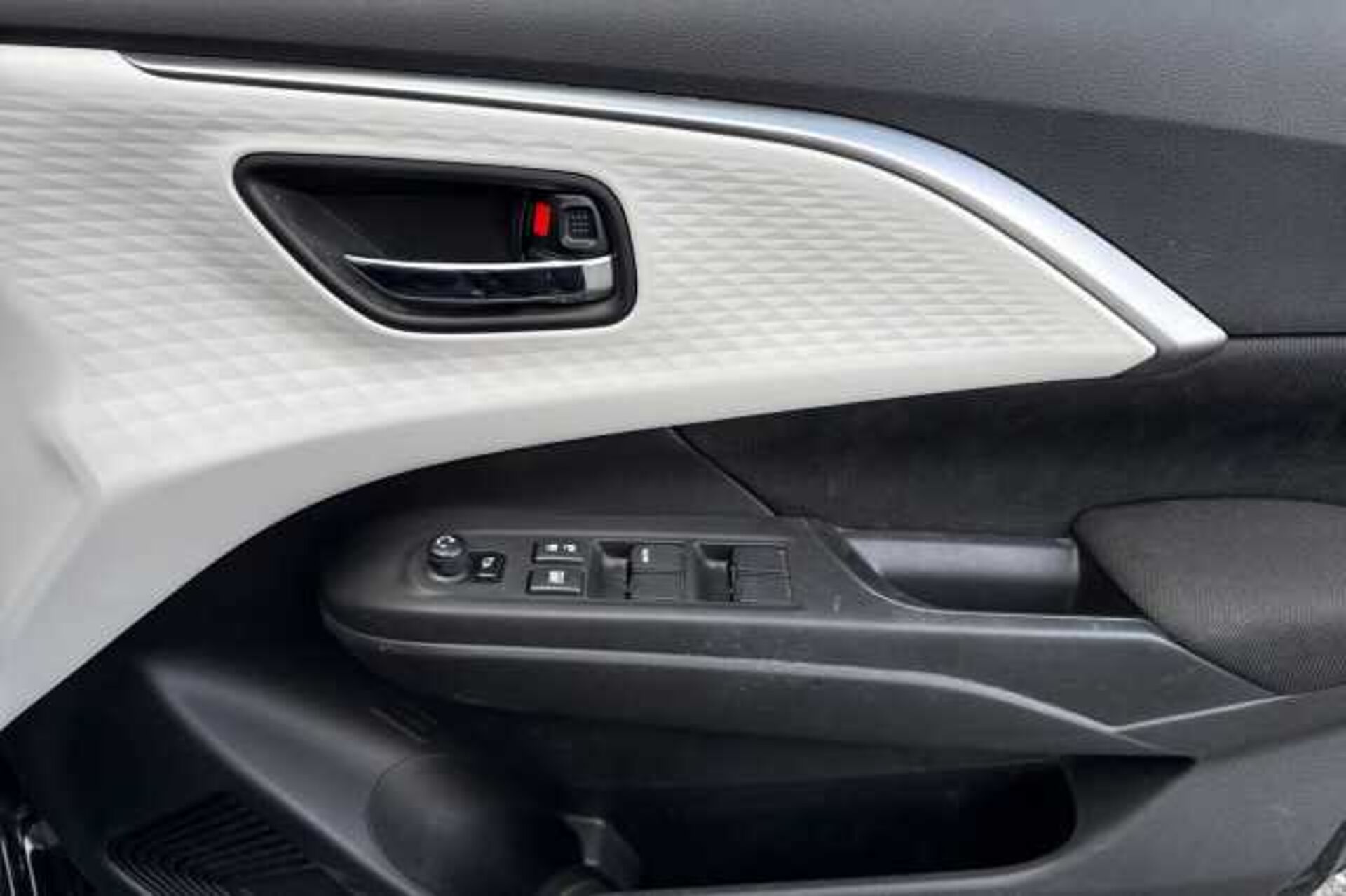 Suzuki Swift 1.2 Mild Hybrid Ultra 5dr 