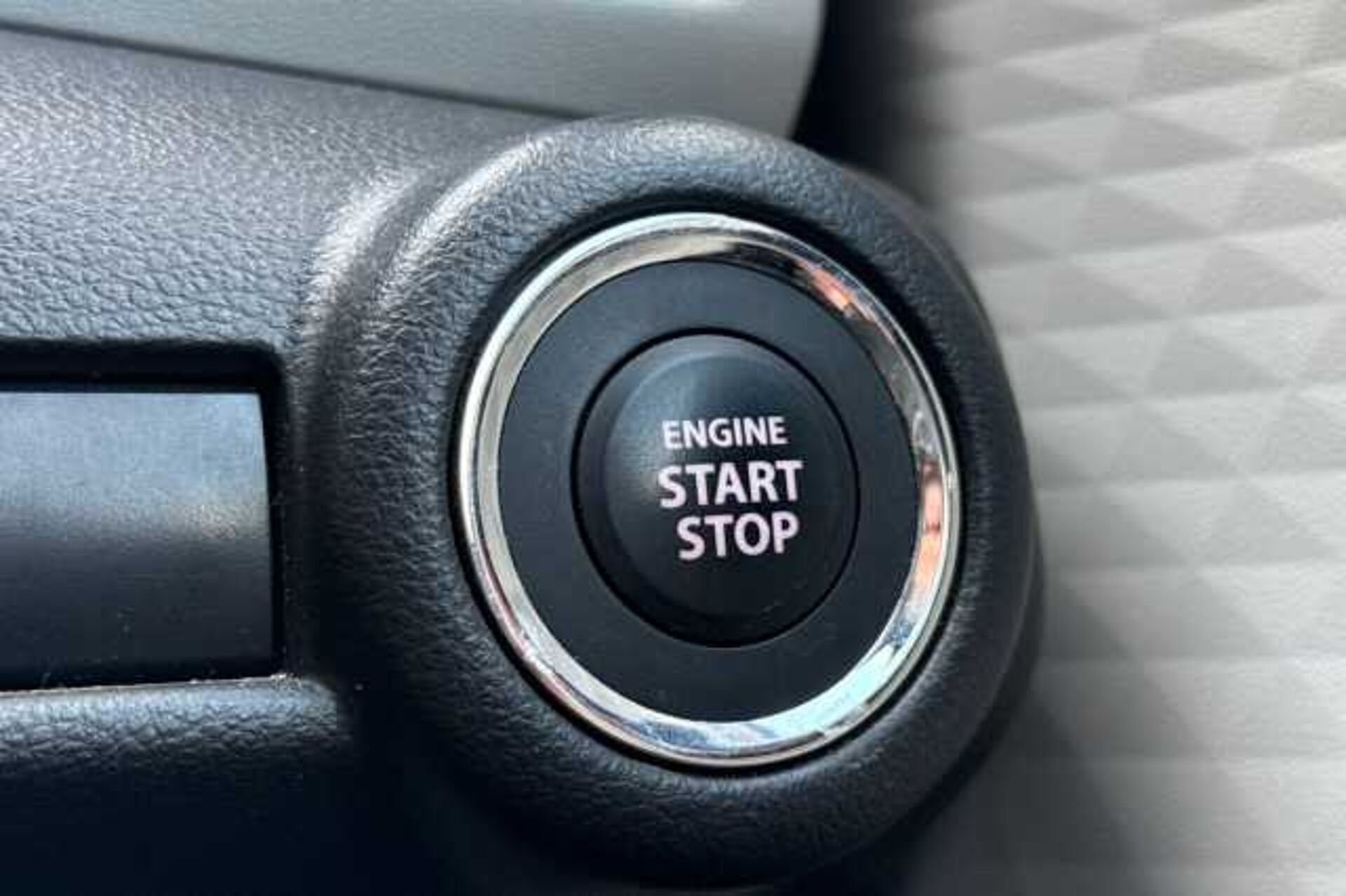 Suzuki Swift 1.2 Mild Hybrid Ultra 5dr 