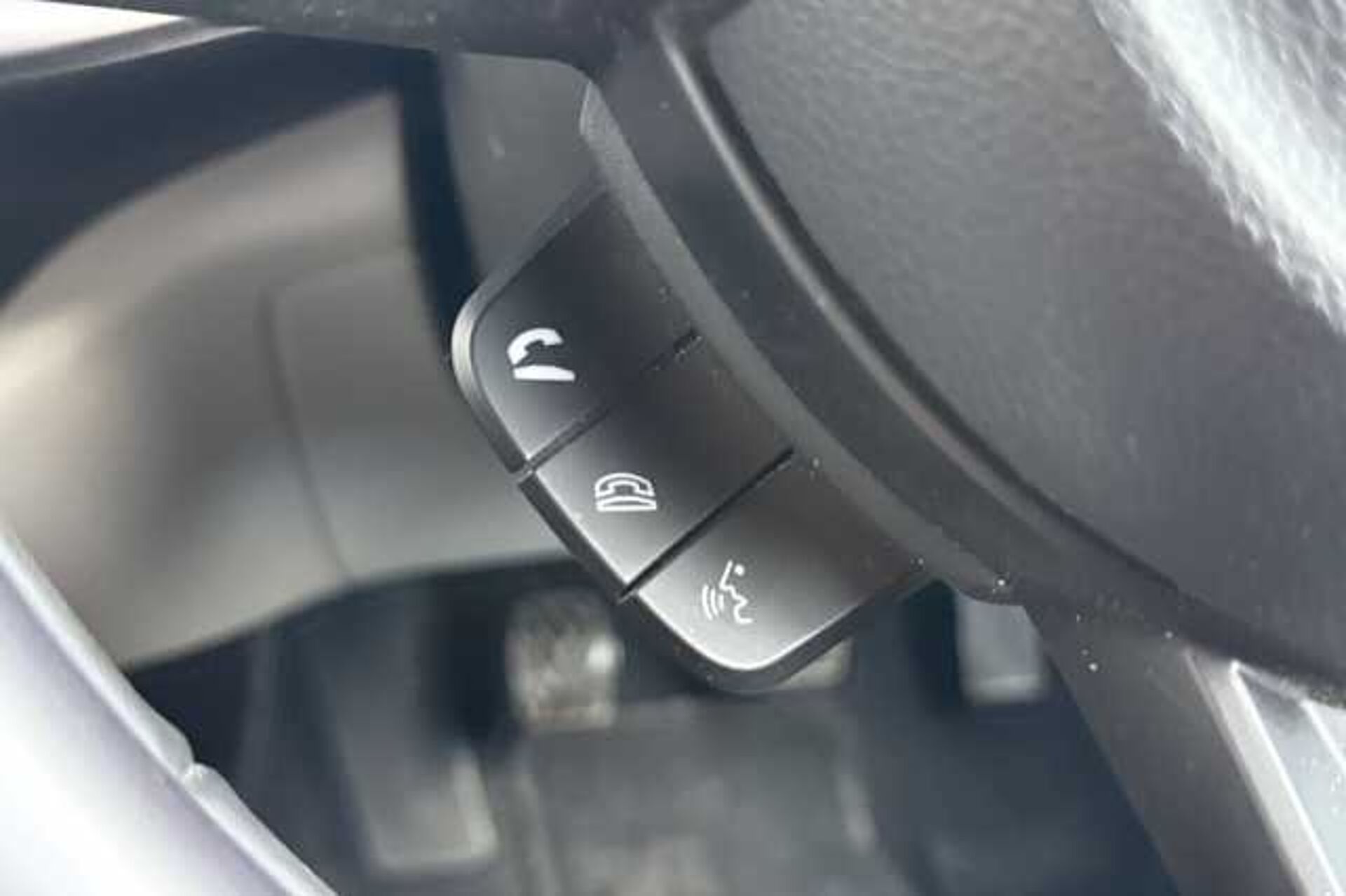 Suzuki Swift 1.2 Mild Hybrid Ultra 5dr 