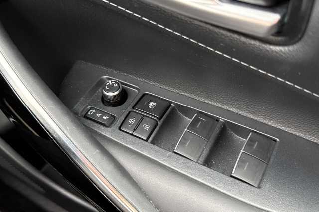 Toyota Corolla 1.8 Hybrid Excel 5dr CVT 