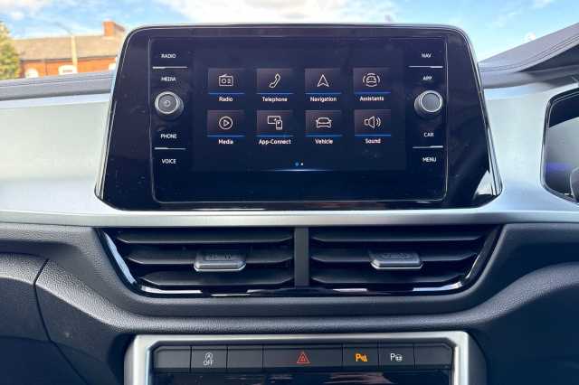 Volkswagen T-Roc 1.0 TSI Life 5dr 