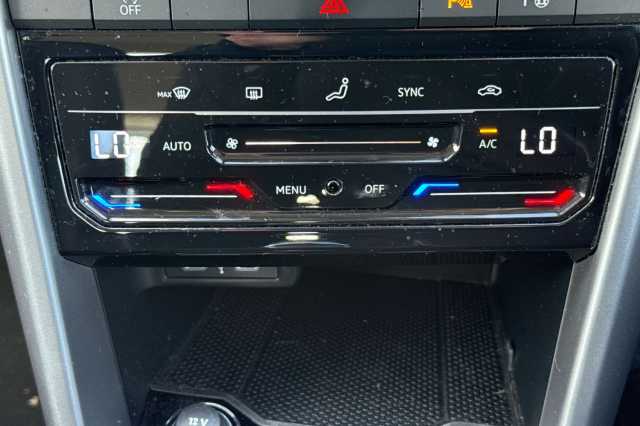 Volkswagen T-Roc 1.0 TSI Life 5dr 