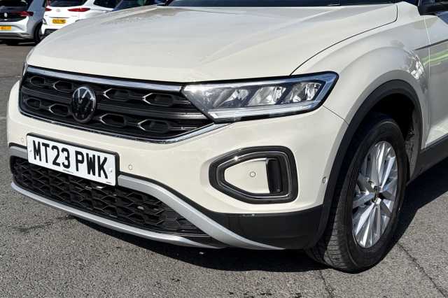 Volkswagen T-Roc 1.0 TSI Life 5dr 