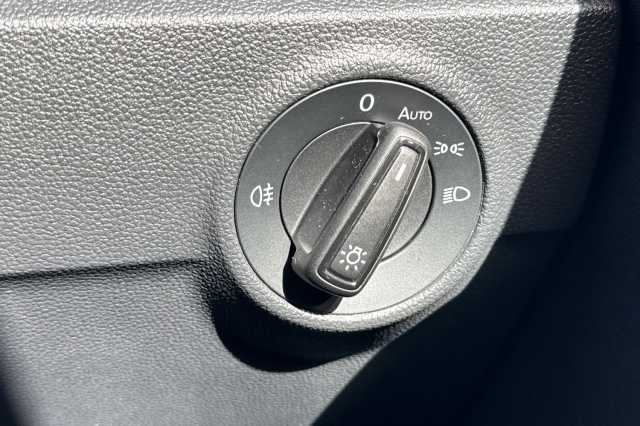 Volkswagen T-Roc 1.0 TSI Life 5dr 