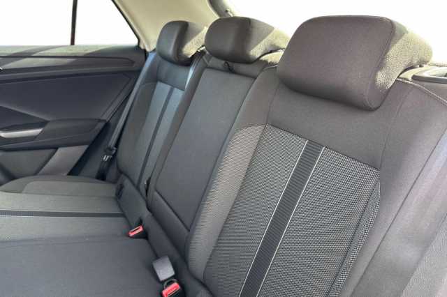 Volkswagen T-Roc 1.0 TSI Life 5dr 