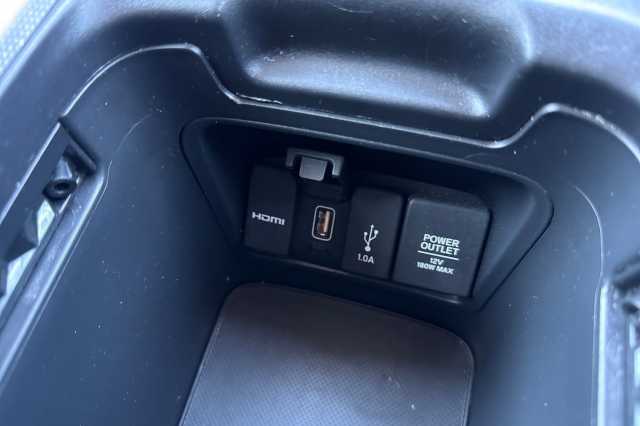 Honda CR-V Hybrid 2.0 i-MMD Hybrid SR 5dr eCVT 