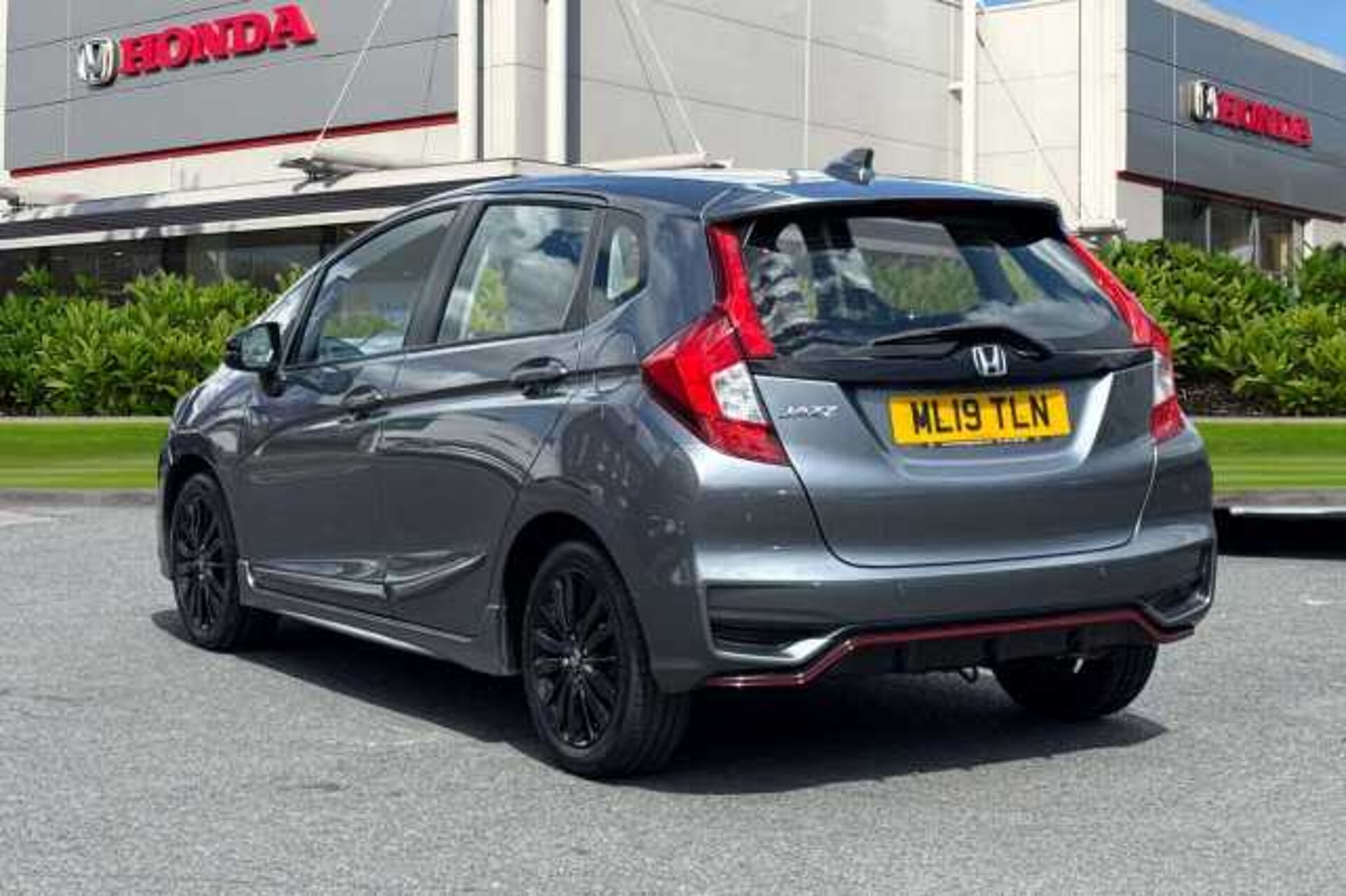 Honda Jazz 1.5 i-VTEC Sport 5dr CVT 