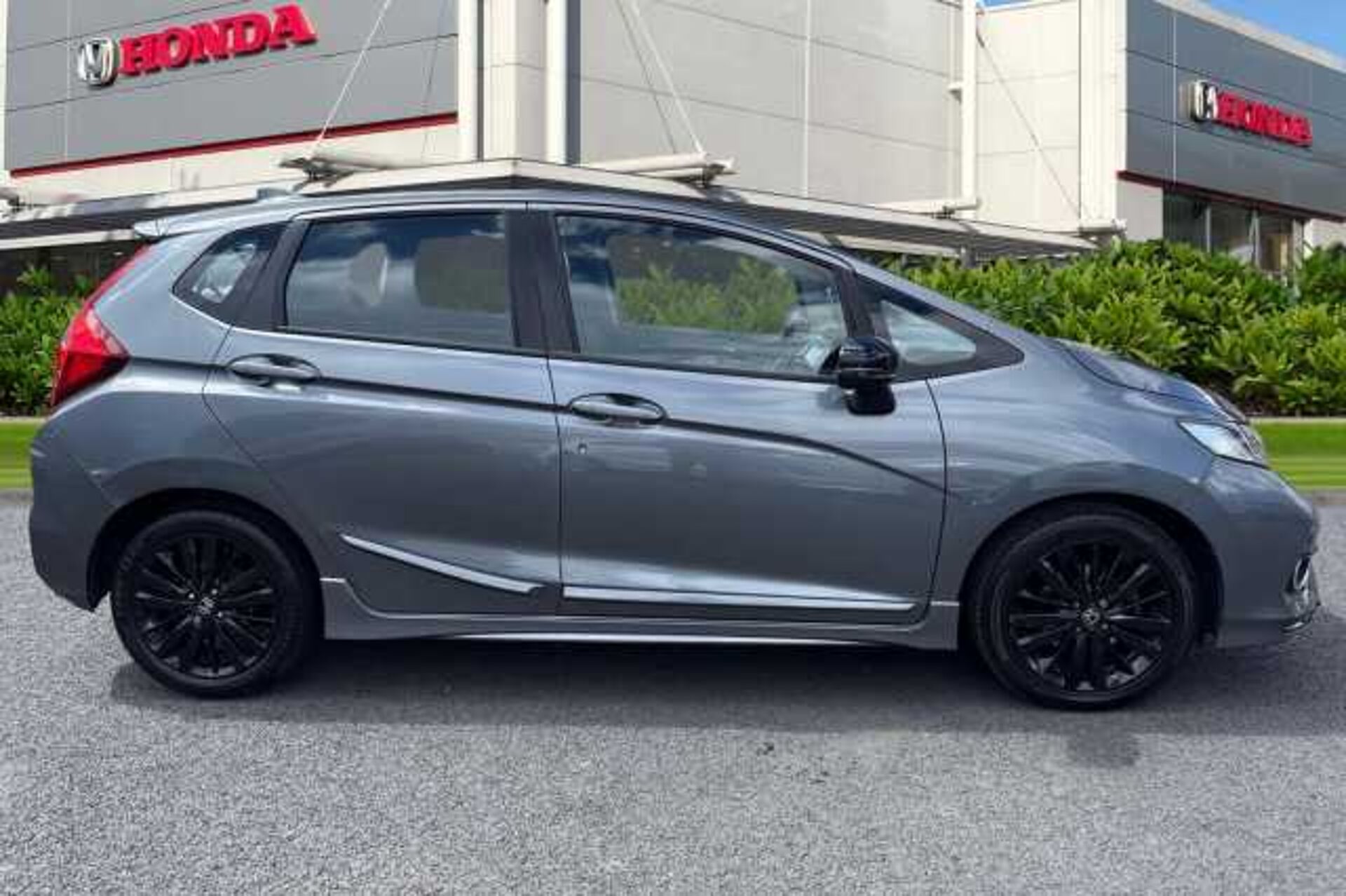 Honda Jazz 1.5 i-VTEC Sport 5dr CVT 
