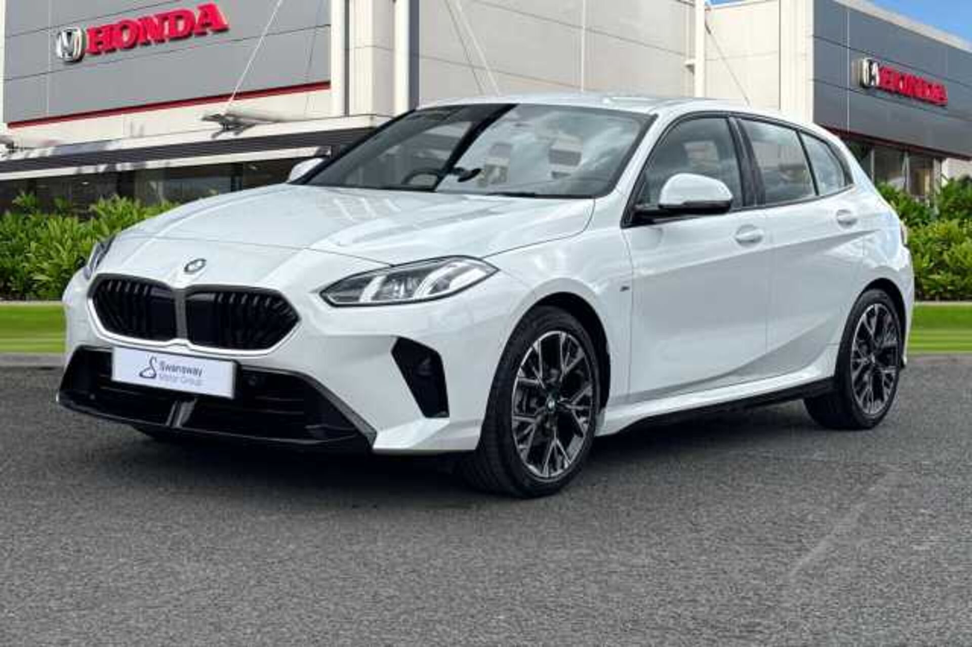 BMW 120 5-door 120 M Sport 5dr Step Auto 