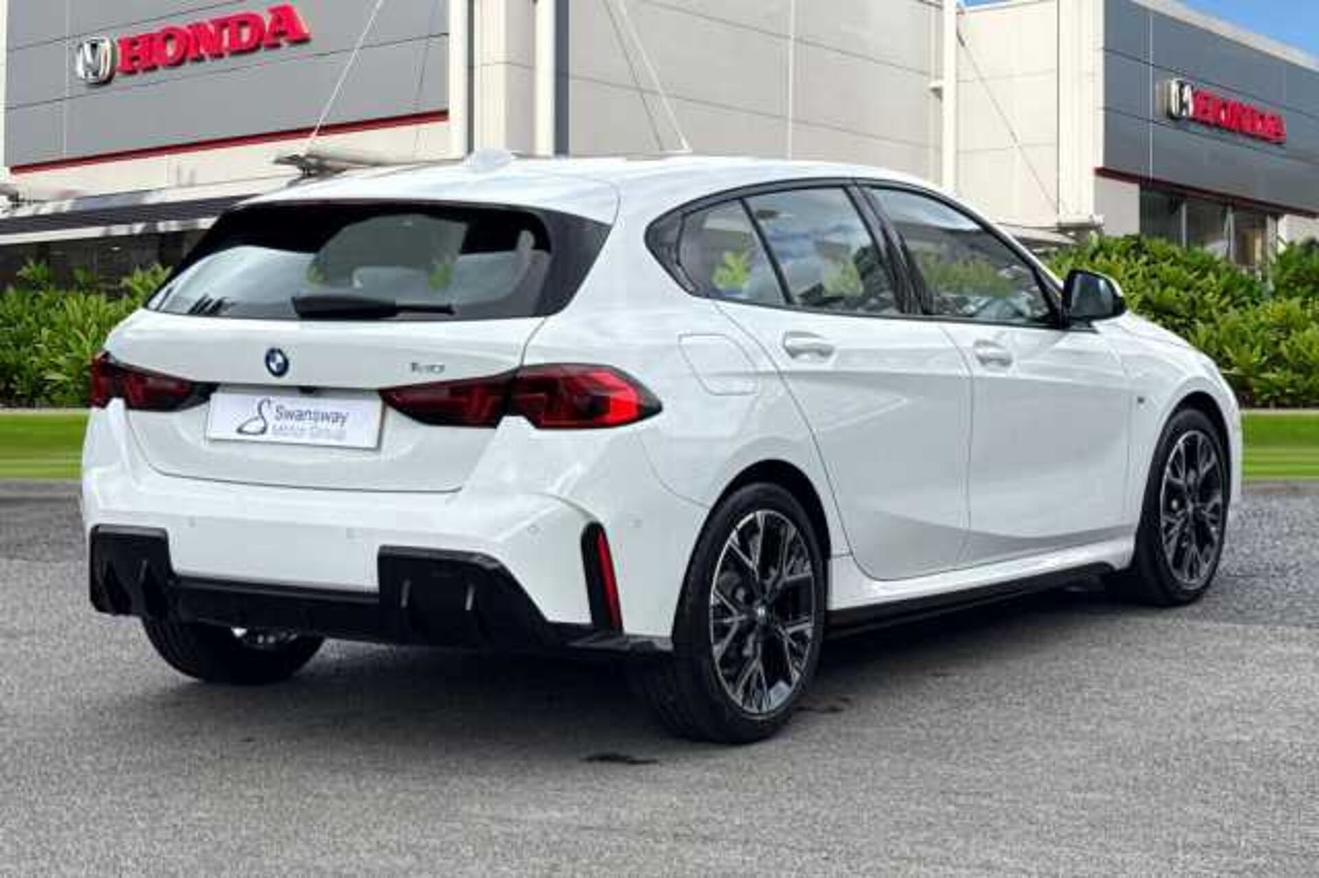 BMW 120 5-door 120 M Sport 5dr Step Auto 