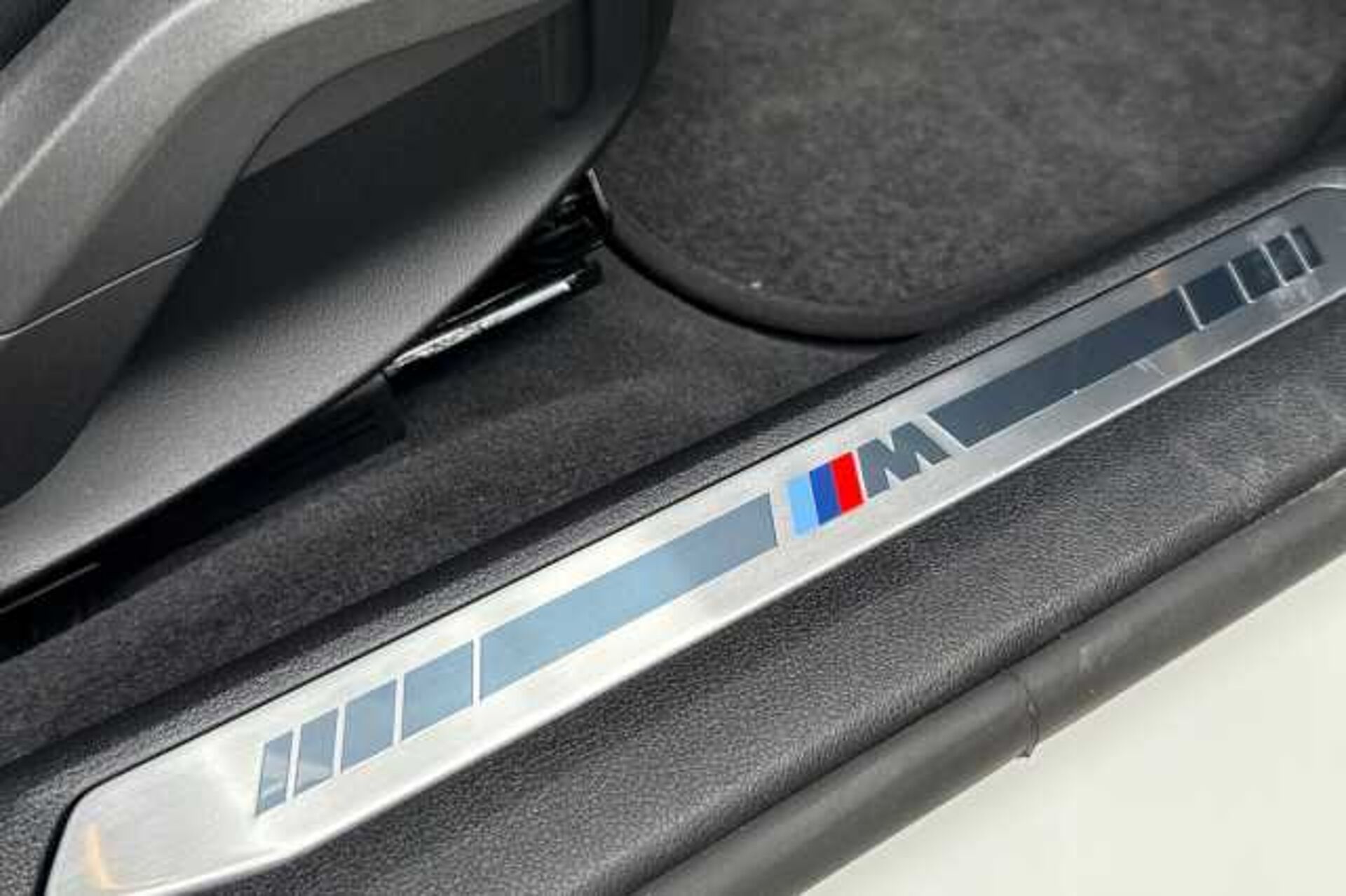 BMW 120 5-door 120 M Sport 5dr Step Auto 