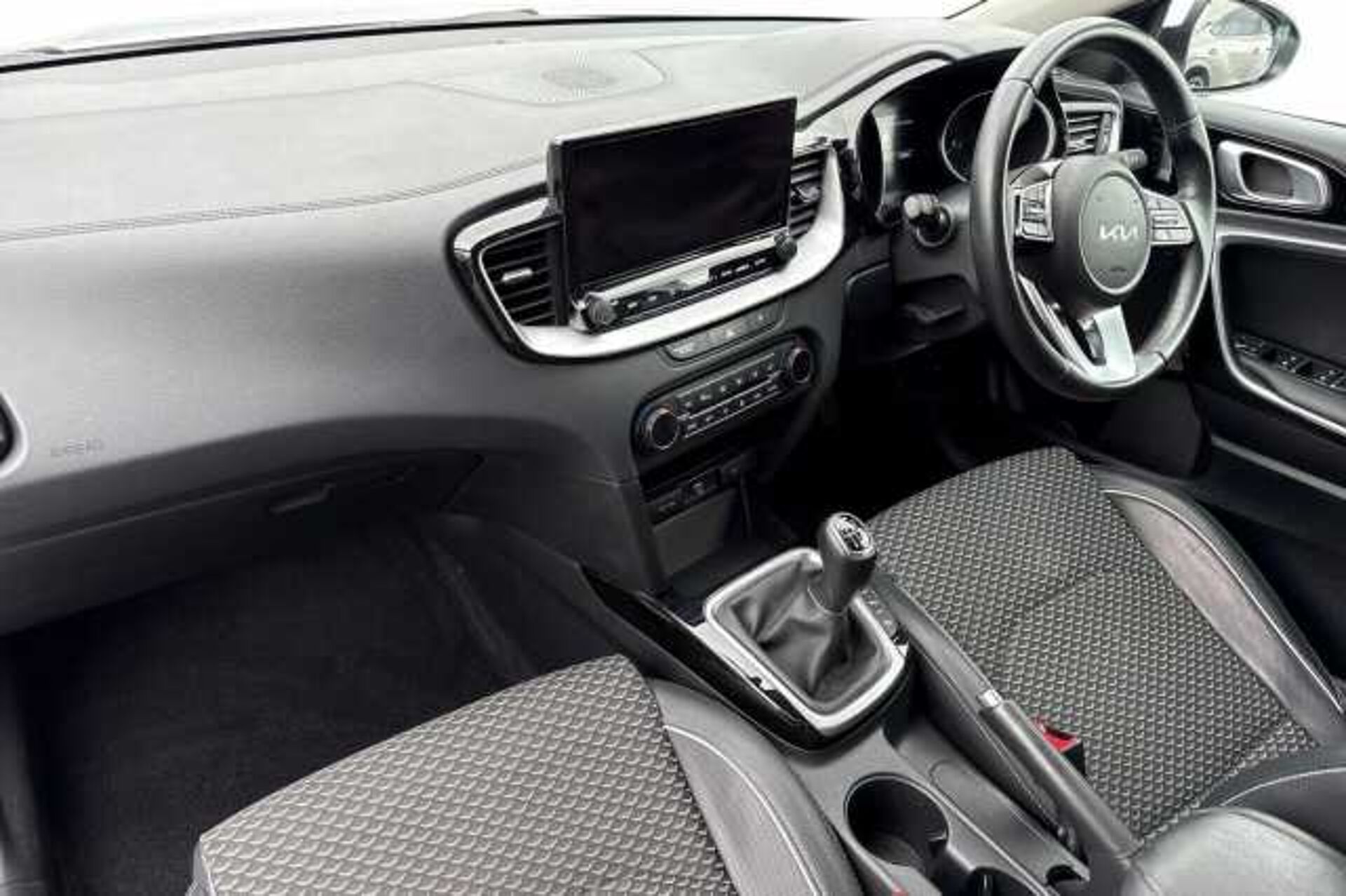 Kia Ceed 1.5T GDi ISG 3 5dr 