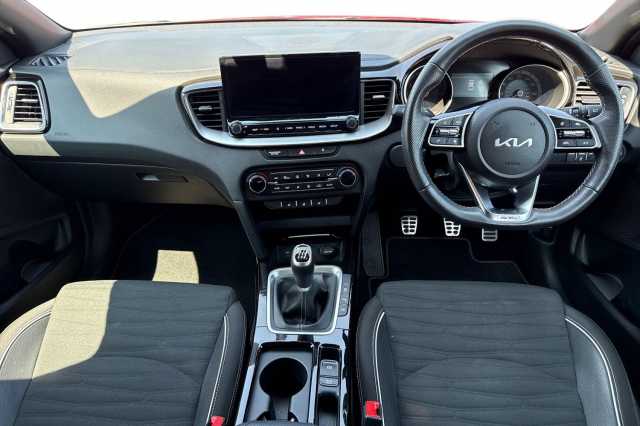 Kia Pro_Cee'd 1.5T GDi ISG GT-Line 5dr 