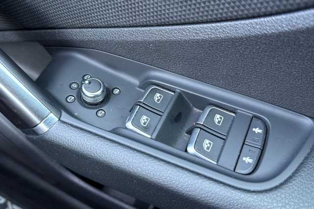 Audi Q2 35 TFSI S Line 5dr S Tronic 