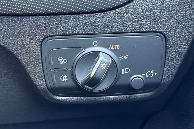 Audi Q2 35 TFSI S Line 5dr S Tronic 