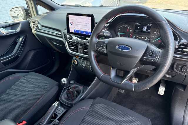 Ford Fiesta 1.0 EcoBoost Hybrid mHEV 125 ST-Line Edition 5dr 
