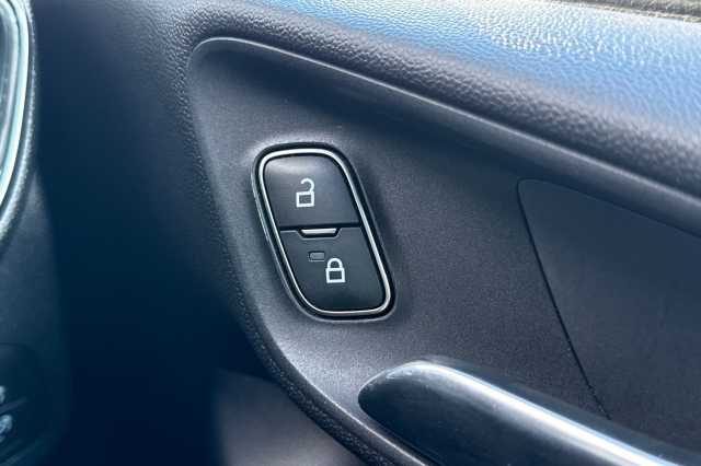 Ford Fiesta 1.0 EcoBoost Hybrid mHEV 125 ST-Line Edition 5dr 