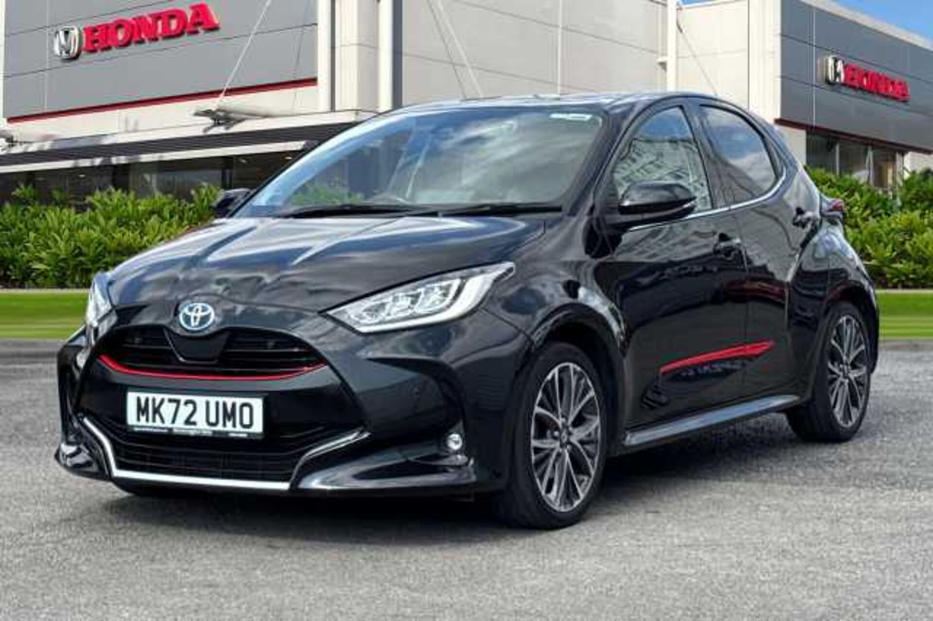 Toyota Yaris 1.5 Hybrid Excel 5dr CVT 