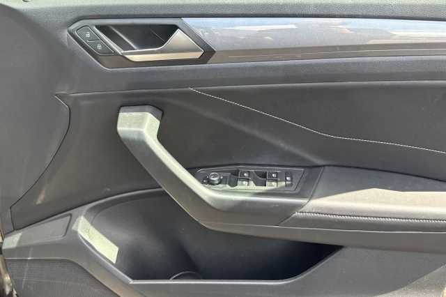 Volkswagen T-Roc 1.5 TSI Style 5dr 