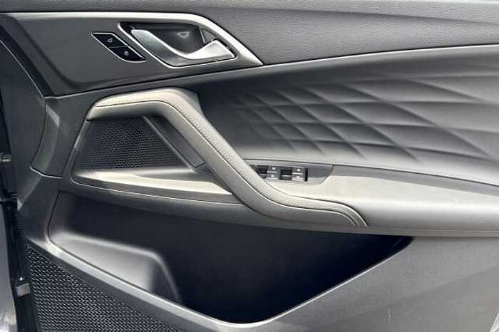 MG HS 1.5 T-GDI Trophy 5dr 