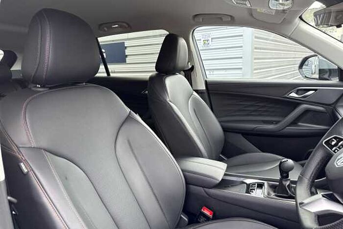 MG HS 1.5 T-GDI Trophy 5dr 