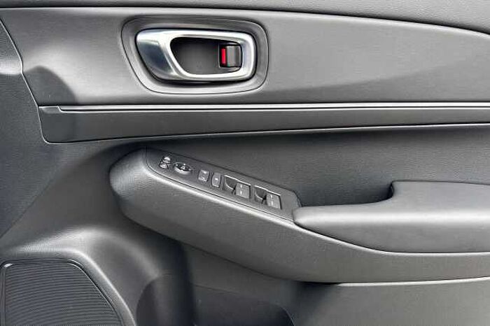 Honda HR-V Hybrid 1.5 eHEV Elegance 5dr CVT 