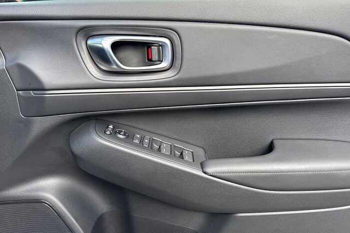 Honda HR-V Hybrid 1.5 eHEV Elegance 5dr CVT 
