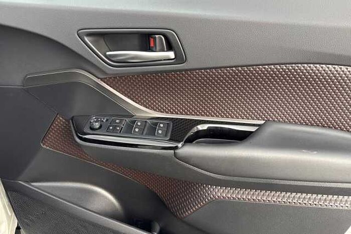 Toyota C-HR 1.8 Hybrid Excel 5dr CVT 