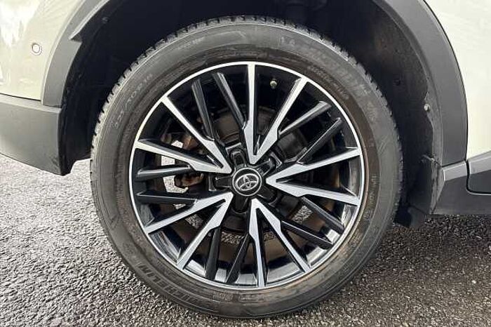 Toyota C-HR 1.8 Hybrid Excel 5dr CVT 