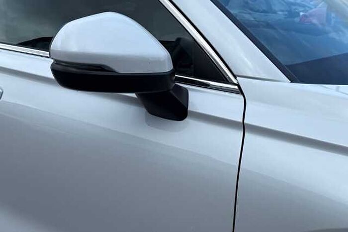 Honda CR-V Hybrid 2.0 eHEV Elegance 5dr eCVT 