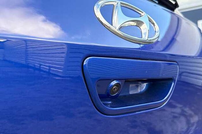 Hyundai i10 1.0 MPi Premium 5dr Auto 