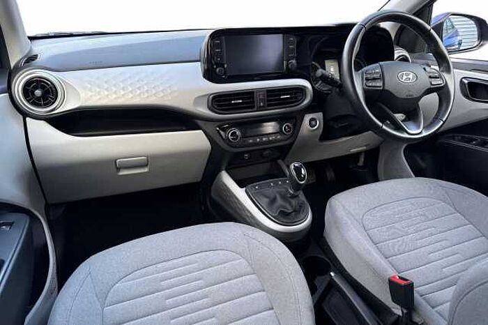 Hyundai i10 1.0 MPi Premium 5dr Auto 