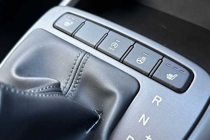 Hyundai i10 1.0 MPi Premium 5dr Auto 