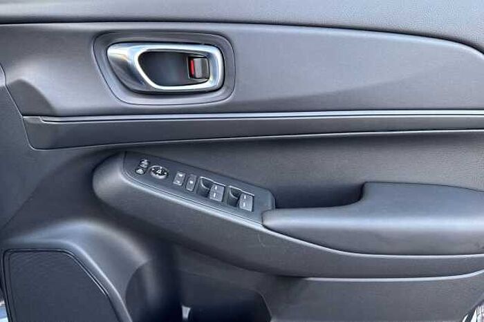 Honda HR-V Hybrid 1.5 eHEV Elegance 5dr CVT 