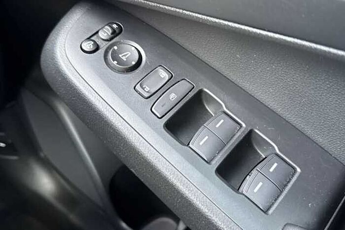 Honda HR-V Hybrid 1.5 eHEV Elegance 5dr CVT 