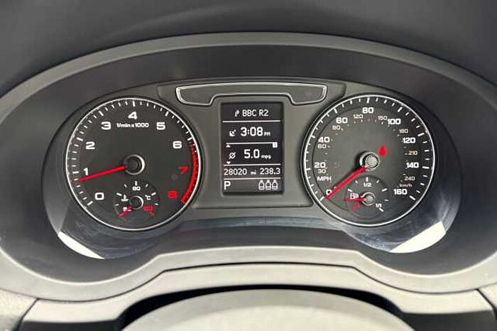 Audi Q3 1.4T FSI Sport 5dr S Tronic 