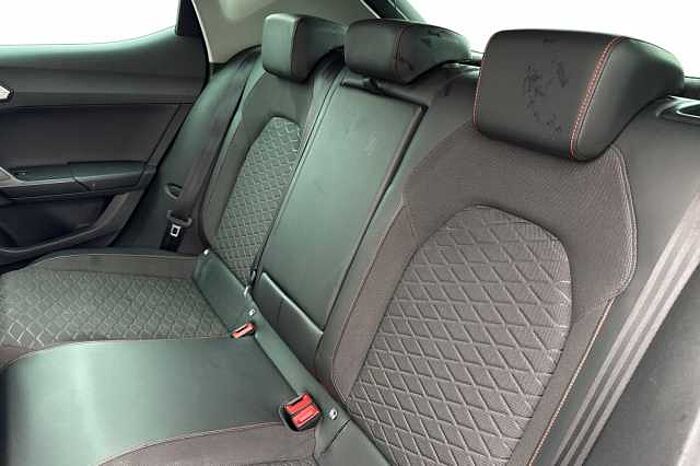 SEAT Leon 1.5 eTSI 150 FR 5dr DSG 