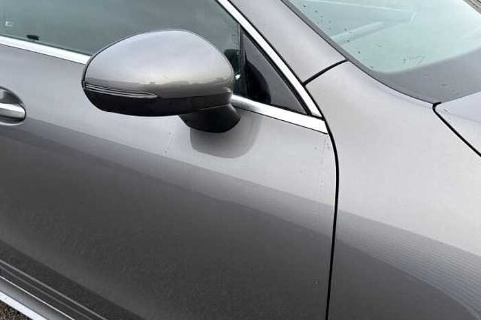 Mercedes-Benz CLA 180 180 AMG Line Executive 4dr Tip Auto 