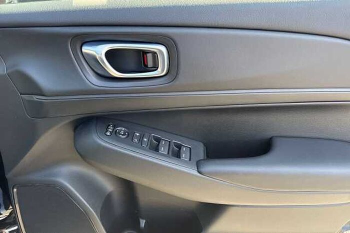 Honda HR-V Hybrid 1.5 eHEV Elegance 5dr CVT 