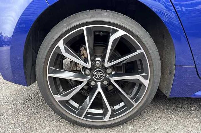 Toyota Corolla 1.8 Hybrid Excel 5dr CVT 