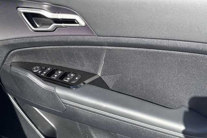 Kia Sportage 1.6T GDi 157 48V ISG 3 5dr DCT 