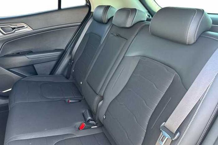 Kia Sportage 1.6T GDi 157 48V ISG 3 5dr DCT 