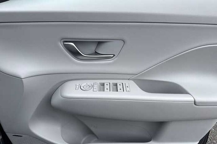 Hyundai KONA 1.6 GDi Hybrid Ultimate 5dr DCT 