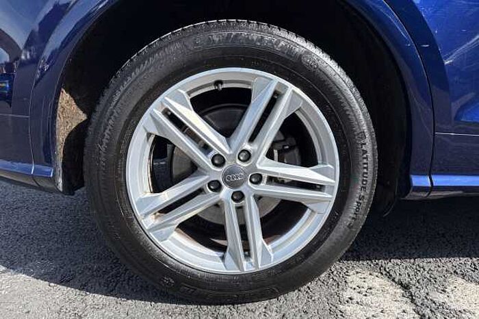 Audi Q5 50 TFSI e Quattro S Line 5dr S Tronic 