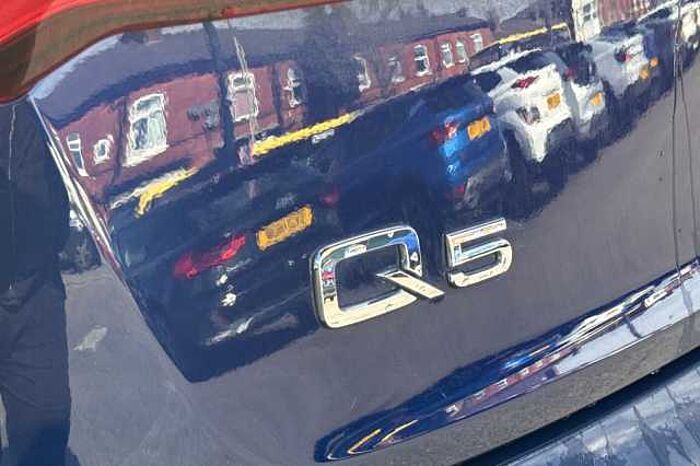 Audi Q5 50 TFSI e Quattro S Line 5dr S Tronic 