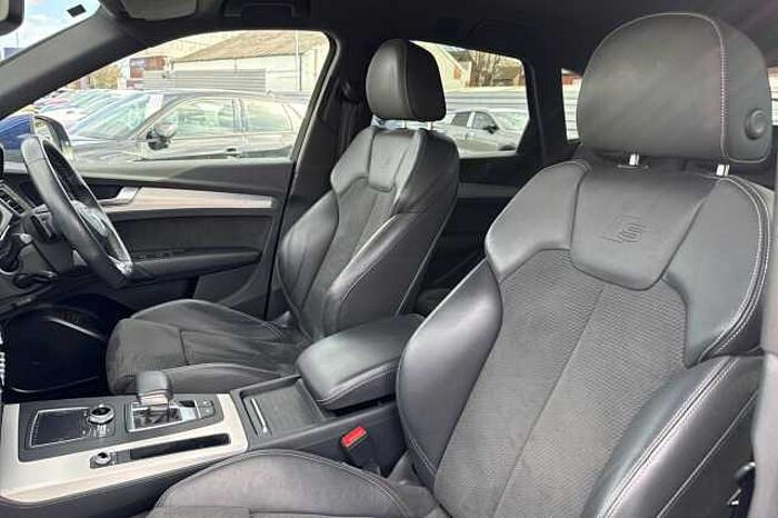 Audi Q5 50 TFSI e Quattro S Line 5dr S Tronic 