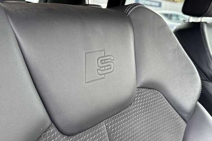 Audi Q5 50 TFSI e Quattro S Line 5dr S Tronic 