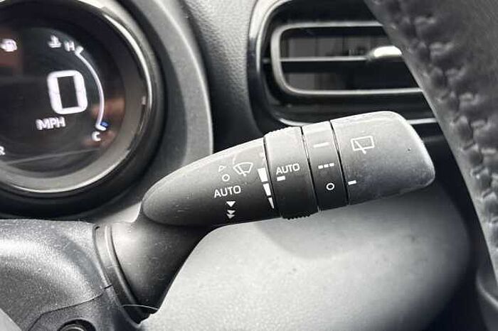 Mazda 2 1.5i Select 5dr CVT 